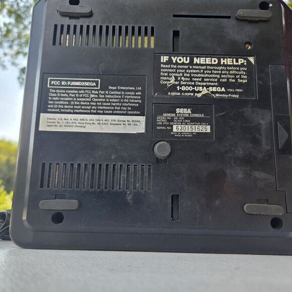 Sega Genesis Model 2 MK-1631A Console w/ Power Cord – Tested Working - Picture 4 of 4